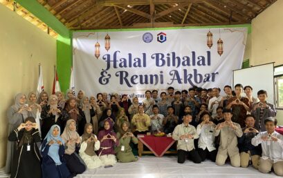 Tradisi Halal Bihalal di Lingkungan Universitas Teknologi Digital PSDKU Tegal: Merajut Silaturahmi Mengukir Kenangan